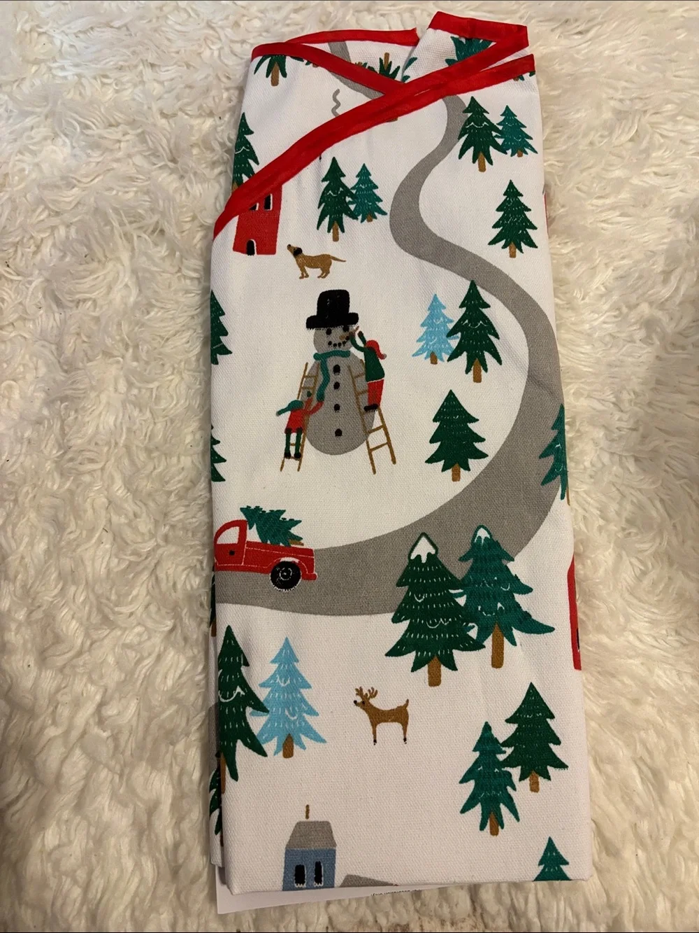 Festive Christmas Tree Skirt with Village Print 38